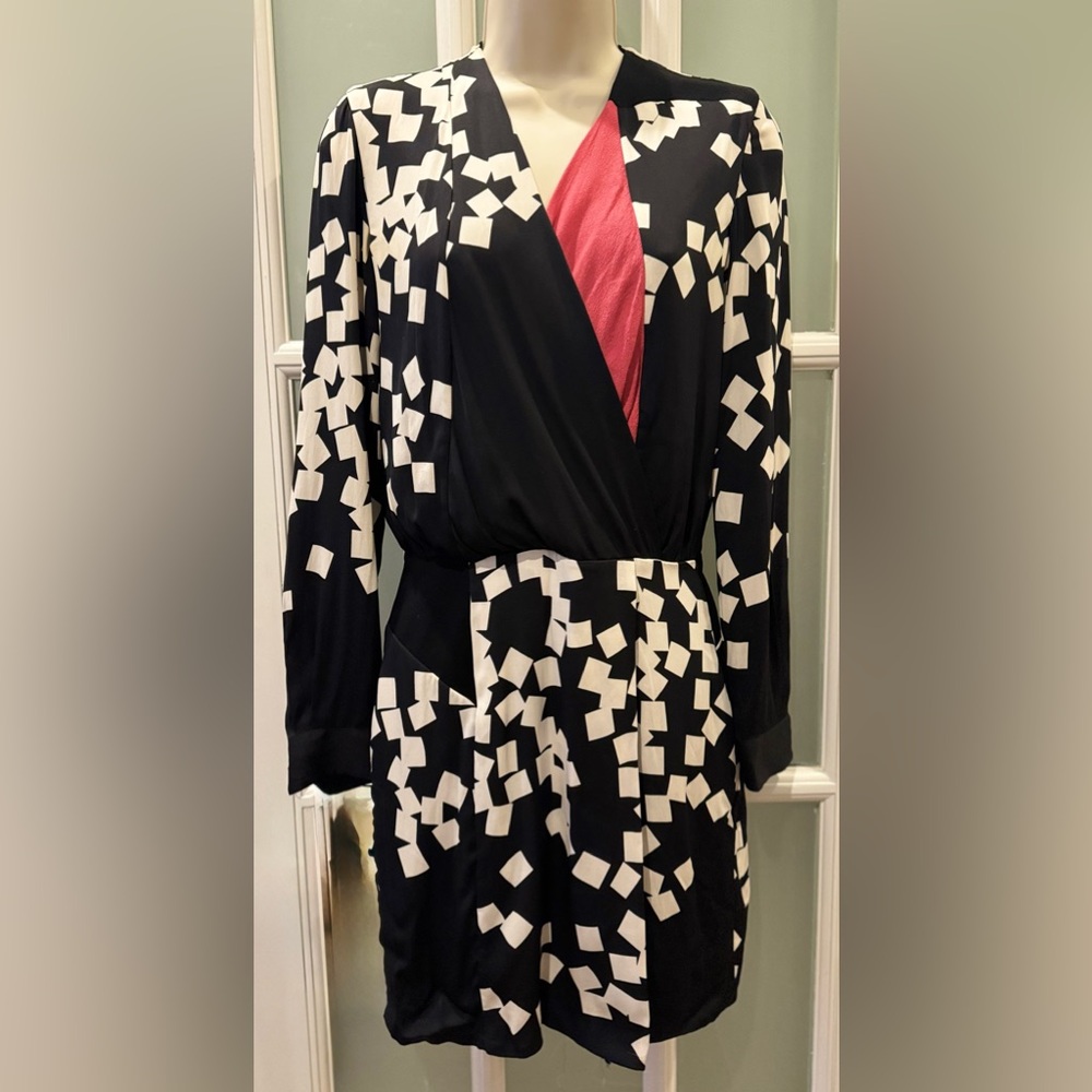 DIANE von FURSTENBERG Printed Silk Magnolia Dress